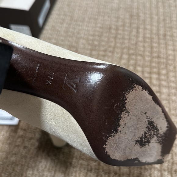 One of a kind heels - Picture 4 of 5